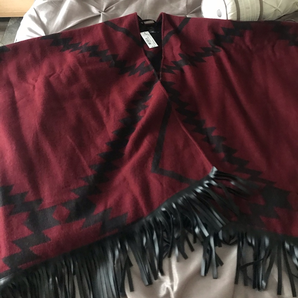 Black and red shawl wrap